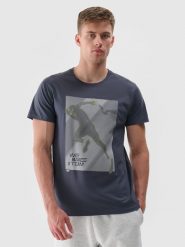 4F T-shirt z nadrukiem regular męski - szary L. Szare koszulki sportowe męskie 4f, l, bez wzorów, z bawełny, klasyczne, bez kołnierzyka. W wyprzedaży za 39.99 zł.
