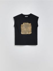 T-shirt ze strukturalnym printem - czarny. Czarne t-shirty damskie Reserved, l, bez wzorów, z bawełny, bez kołnierzyka. W wyprzedaży za 35.99 zł.