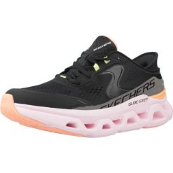 Buty sportowe Skechers Slip-ins Glide Step Altus. Czarne obuwie sportowe damskie Skechers, bez wzorów, z syntetyku. Za 464.30 zł.