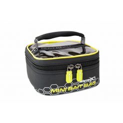 Mini torba na przynęty (zawiera 2x duże doniczki / 4x małe doniczki) Matrix. Czarne torby sportowe męskie FISH MATRIX, bez wzorów, duże. Za 203.00 zł.