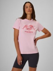 4F T-shirt regular z nadrukiem damski - różowy XL. Czerwone koszulki sportowe damskie 4f, xl, bez wzorów, z bawełny, bez kołnierzyka, bez ramiączek. Za 59.99 zł.