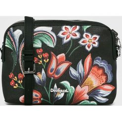 Desigual - Torebka dwustronna. Torby na ramię damskie marki Desigual. W wyprzedaży za 159.90 zł.