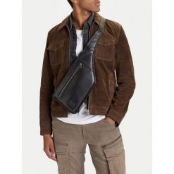 Saszetka G-Star Raw. Czarne saszetki męskie G-Star Raw, młodzieżowe, małe. Za 149.99 zł.