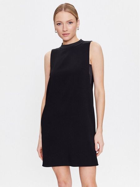 Marella Sukienka codzienna Mariacarla 2332210833 Czarny Relaxed Fit. Czarne sukienki damskie Marella, na co dzień, bez wzorów, z syntetyku, bez kołnierzyka, bez ramiączek, proste. Za 549.00 zł.