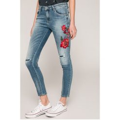 Haily's - Jeansy. Jeansy damskie Haily's. W wyprzedaży za 119.90 zł.