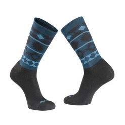 Skarpety rowerowe męskie Northwave Core. Niebieskie buty sportowe męskie Northwave, bez wzorów. Za 49.99 zł.