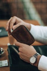 Brązowy duży portfel skórzany męski skóra nubuk Beltimore vintage G71. Brązowe portfele męskie bez wzorów, z nubiku. Za 64.90 zł.