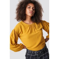 Trendyol Bluzka z bufiastym rękawem - Yellow. Bluzki damskie marki Trendyol. Za 60.95 zł.