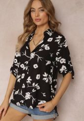 Czarna Koszula Typu Kimono z Bawełny i Wiskozy w Kwiatowy Wzór Carlania. Czarne bluzki damskie Renee, m, bez wzorów, z bawełny, bez kołnierzyka, bez ramiączek. Za 39.99 zł.