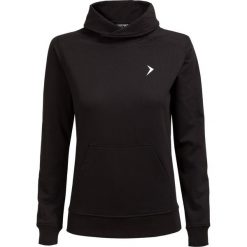 Bluza damska BLD600 - CZARNY - Outhorn. Czarne bluzy damskie Outhorn, na jesień, z materiału. W wyprzedaży za 48.99 zł.