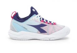 Buty tenisowe damskie Diadora Speed Blushield Fly 4 AG. Białe obuwie sportowe damskie Diadora, bez wzorów, z materiału, tenisowe. Za 439.00 zł.