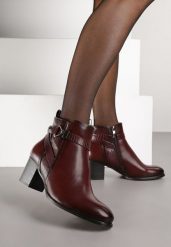 Bordowe Botki na Słupkowym Obcasie z Eleganckim Zdobieniem przy Cholewce Tulaneira. Czerwone botki damskie Renee, z jeansu, eleganckie, bez obcasa, na obcasie, bez zapięcia. Za 189.99 zł.