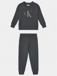 Calvin Klein Jeans Komplet sweter i spodnie materiałowe IN0IN00167 Szary Regular Fit. Szare swetry dla dziewczynek Calvin Klein Jeans, bez wzorów, z bawełny, bez kołnierzyka, bez ramiączek, bez kaptura. Za 469.99 zł.