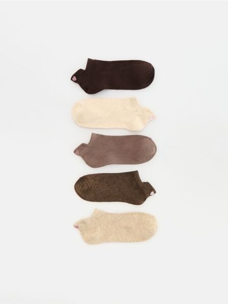 Krótkie skarpetki z haftem 5 pack - brązowy. Brązowe skarpety damskie Reserved, bez wzorów. Za 49.99 zł.