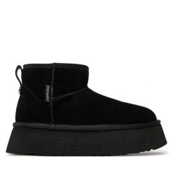 Śniegowce Steve Madden. Czarne śniegowce i trapery damskie Steve Madden. Za 559.99 zł.