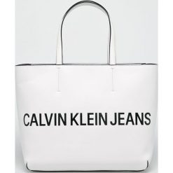 Calvin Klein Jeans - Torebka. Torby na ramię damskie marki Calvin Klein Jeans. Za 549.90 zł.