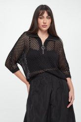 Bluzka damska ażurowa JOSEPH RIBKOFF. Bluzki damskie Joseph Ribkoff, m, w ażurowe wzory, bez kołnierzyka, bez ramiączek. Za 689.00 zł.