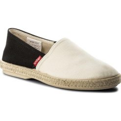 Espadryle LEVI'S - 227826-733-51 Regular White. Brązowe espadryle damskie marki Levi's, z materiału. W wyprzedaży za 129.00 zł.