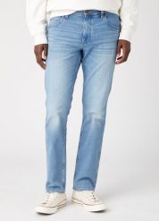 WRANGLER GREENSBORO MĘSKIE SPODNIE JEANSOWE CASSIDY W15QHR355. Spodnie materiałowe męskie Wrangler, l, bez wzorów, z jeansu. Za 239.99 zł.