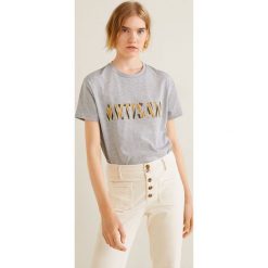 Mango - Top Wonder. Szare topy damskie Mango, z aplikacjami, z bawełny, z okrągłym kołnierzem, z krótkim rękawem. Za 69.90 zł.