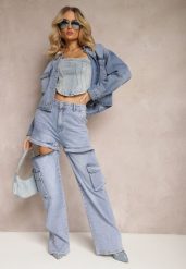 Niebieskie 2w1 Jeansy Szorty z Szerokimi Kieszeniami w Stylu Cargo Alace. Niebieskie jeansy damskie Renee, z podwyższonym stanem. Za 129.99 zł.