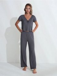 Wiskozowa piżama dwuczęściowa - szary. Szare piżamy damskie Sinsay, l, bez wzorów, z wiskozy, bez ramiączek. Za 59.99 zł.