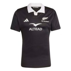 Koszulka domowa All Blacks Performance 2025/26. Czarne koszulki sportowe męskie Adidas, bez wzorów, bez kołnierzyka, bez ramiączek. Za 596.00 zł.