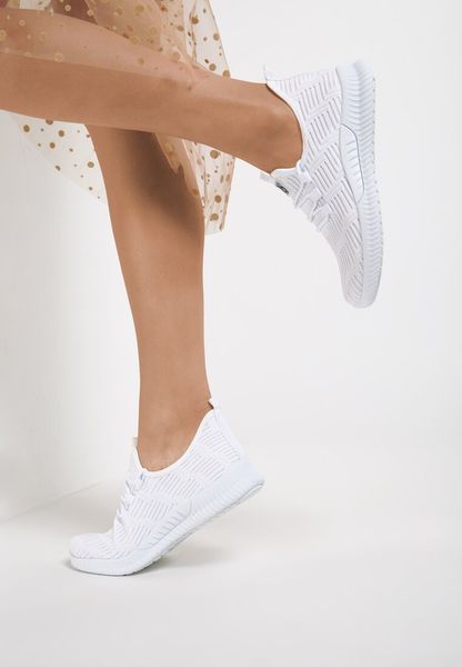 Białe Buty Sportowe Pudina. Białe obuwie sportowe damskie Renee, bez wzorów, wspinaczkowe. Za 49.99 zł.
