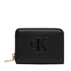 Portfel Calvin Klein. Czarne portfele damskie Calvin Klein, bez wzorów. Za 209.99 zł.