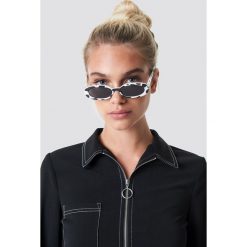 Le Specs Okulary przeciwsłoneczne Outta Love - White. Białe okulary przeciwsłoneczne damskie Le Specs. Za 222.95 zł.