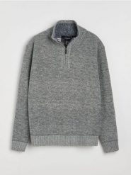 Sweter half-zip ze stójką - szary. Szare swetry przez głowę męskie Sinsay, l, bez wzorów, bez kołnierzyka. Za 79.99 zł.