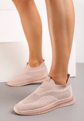 Różowe Wsuwane Buty Sportowe z Elastyczną Cholewką Olaris. Czerwone obuwie sportowe damskie Born2be, bez wzorów. Za 74.99 zł.
