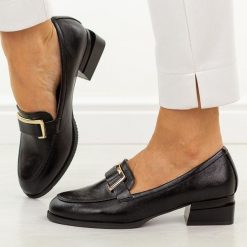 Czarne półbuty damskie, mokasyny M.Daszyński Sa267-2. Czarne mokasyny damskie M.Daszyński, ze skóry, biznesowe. Za 199.00 zł.