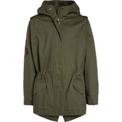 Zadig & Voltaire Parka kaki. Kurtki i płaszcze dla dziewczynek Zadig & Voltaire, z bawełny. Za 579.00 zł.