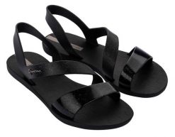 Buty do chodzenia damskie Ipanema Vibe. Czarne obuwie sportowe damskie Ipanema, bez wzorów, z gumy, do pływania. Za 116.99 zł.