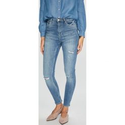 Tally Weijl - Jeansy. Jeansy damskie marki TALLY WEIJL. W wyprzedaży za 119.90 zł.