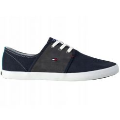 Buty Tommy Hilfiger Freddy 6C M FM56819315-403 niebieskie. Niebieskie trampki męskie bez wzorów, ze skóry, bez zapięcia. Za 310.47 zł.