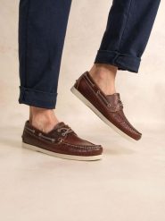 Buty żeglarskie męskie Phenis. Białe eleganckie półbuty TBS, z materiału, eleganckie, bez zapięcia. Za 465.50 zł.