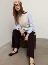 Spodnie wide leg w paski z domieszką wiskozy - fioletowy. Fioletowe spodnie materiałowe damskie Sinsay, l, bez wzorów, z wiskozy. Za 59.99 zł.