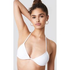 NA-KD Swimwear Góra od bikini Triangle - White. Bikini damskie marki NA-KD Swimwear. Za 40.95 zł.