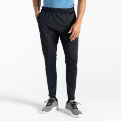 Spodnie do biegania Dare 2B Sprinted. Czarne spodnie sportowe męskie Dare 2b, na lato, m, bez wzorów, z dresówki, do biegania. Za 206.85 zł.