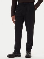 Calvin Klein Chinosy LV04LE613G Czarny Slim Fit. Czarne eleganckie spodnie męskie Calvin Klein, l, bez wzorów, z wiskozy. Za 509.99 zł.