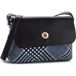 Torebka TOMMY HILFIGER - Dressy Nylon Crossov AW0AW05651 907. Niebieskie torebki do ręki damskie marki Tommy Hilfiger, z materiału. Za 349.00 zł.