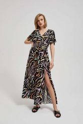 Wzorzysta sukienka maxi czarna. Czarne sukienki damskie MOODO, m, bez wzorów, z wiskozy, bez kołnierzyka, bez ramiączek, maxi. W wyprzedaży za 59.49 zł.