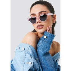 NA-KD Accessories Okulary przeciwsłoneczne kocie oczy - Pink. Różowe okulary przeciwsłoneczne damskie NA-KD Accessories. Za 80.95 zł.