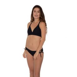Figi do kostiumów kąpielowych dla kobiet Protest Mm Gobi. Czarne bikini damskie Protest, m, bez wzorów. Za 165.00 zł.