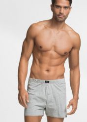 Luźne bokserki z dżerseju z miękką bawełną (4 pary). Szare bokserki męskie bonprix, m, bez wzorów, z bawełny. Za 75.96 zł.