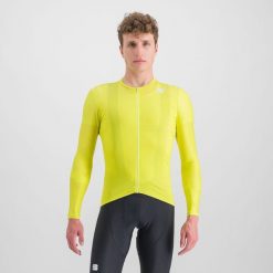 Koszulka rowerowa męska Sportful Matchy. Żółte koszulki sportowe męskie SPORTFUL, m, bez wzorów, bez kołnierzyka, bez ramiączek, rowerowe. W wyprzedaży za 266.15 zł.