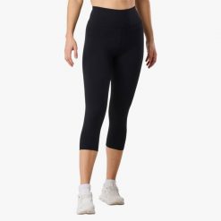 Legginsy treningowe damskie Swedemount Move 3/4 Tights szybkoschnące. Czarne legginsy damskie SWEDEMOUNT, bez wzorów, z tkaniny. Za 152.99 zł.