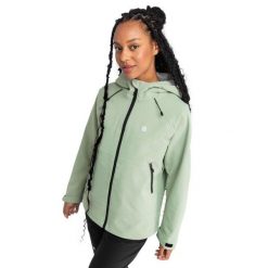 Kurtka trekkingowa hardshell damska Lac Léman. Zielone kurtki damskie SIROKO, l, bez wzorów, z hardshellu, bez kaptura. W wyprzedaży za 339.00 zł.